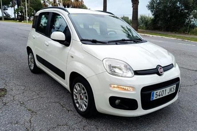 Usado Fiat Panda Lounge 75 CV (55 kW) 2015 Utilitario