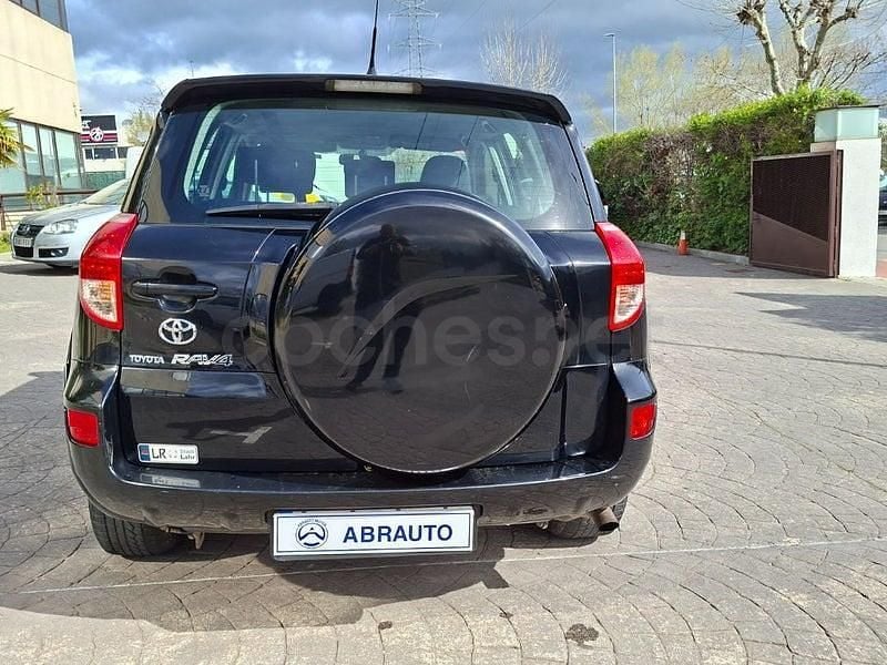 Usado Toyota RAV4 Premium 177 CV (130 kW) 2006 Negro SUV