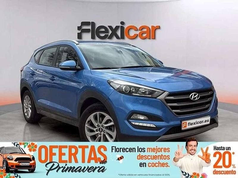 Usado Hyundai Tucson 115 HP (84 kW) 2017 Azul SUV