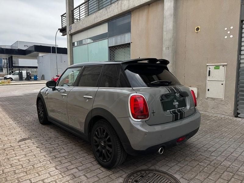 Usado Mini Cooper 136 CV (100 kW) 2019 Gris / plata Utilitario