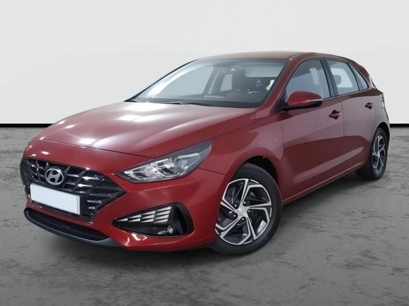 Usado Hyundai i30 120 CV (88 kW) 2022 Rojo engine Utilitario