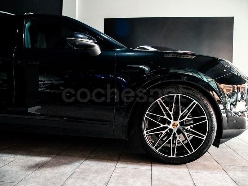Usado Porsche Cayenne Black Edition 519 CV (381 kW) 2025 Negro SUV