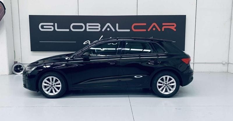 Usado Audi A3 Sportback S-Line 110 CV (80 kW) 2022 Negro Utilitario