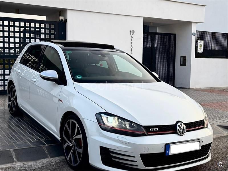 Usado VW Golf VII GTI 230 CV (169 kW) 2015 Blanco Berlina