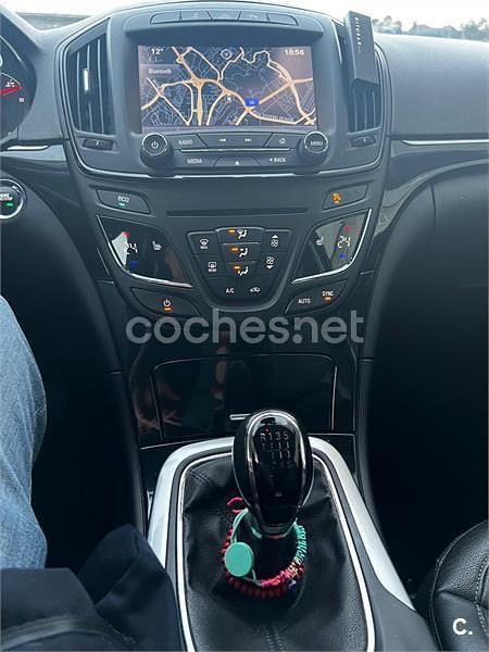 Usado Opel Insignia Business 140 CV (102 kW) 2015 Negro Berlina