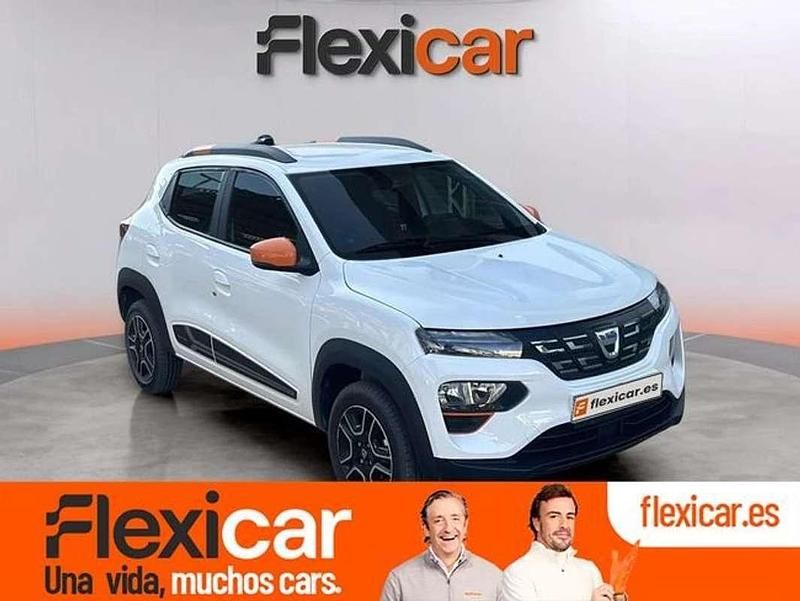 Usado Dacia Spring Comfort 33 kW (45 CV) 2022 Blanco Utilitario