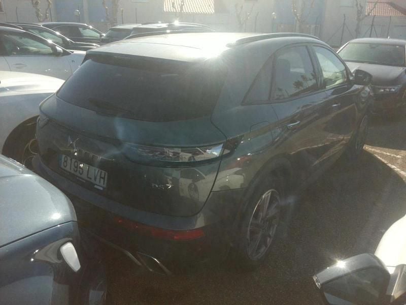 Usado DS Automobiles DS7 Crossback 225 CV (165 kW) 2022 Gris / plata SUV