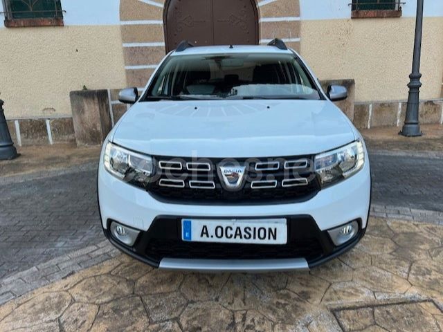 Usado Dacia Sandero Essentiel 90 CV (66 kW) 2019 Blanco Utilitario