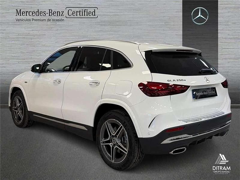 Usado Mercedes GLA250 218 CV (160 kW) 2025 SUV