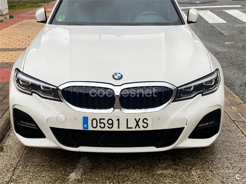 Blanco Usado 2022 BMW 320 Familiar | 31.500 € (Un poco caro) - Imagen 1/4