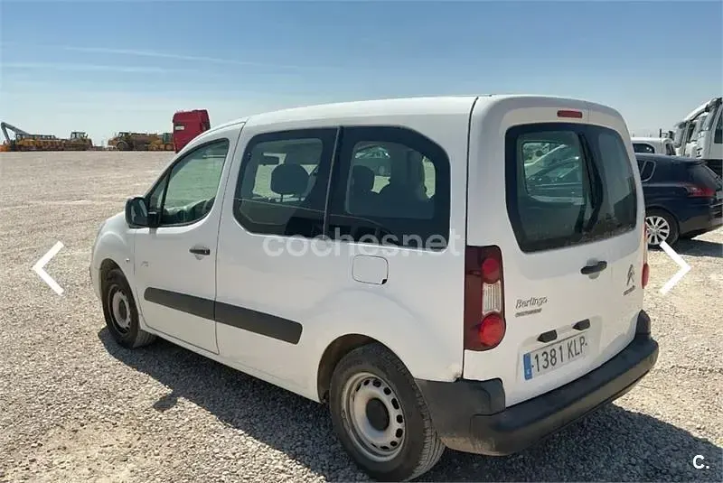 Usado Citroën Berlingo Live 75 CV (55 kW) 2018 Blanco Monovolumen