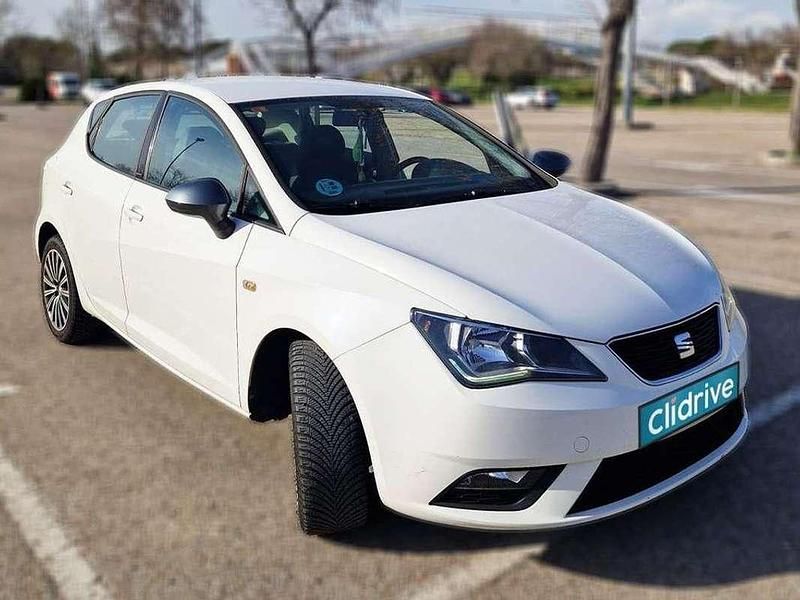 Usado Seat Ibiza ST CONNECT 90 CV (66 kW) 2017 Blanco Familiar