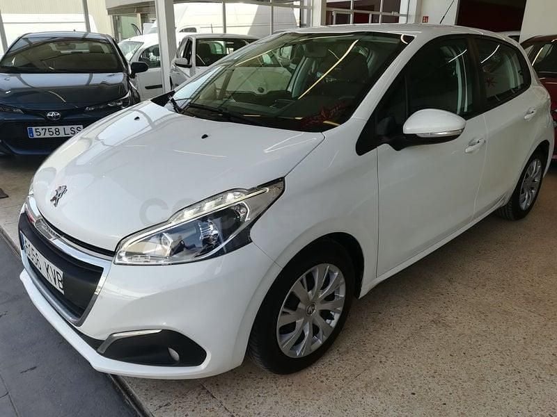 Usado Peugeot 208 Access 75 CV (55 kW) 2017 Blanco Utilitario