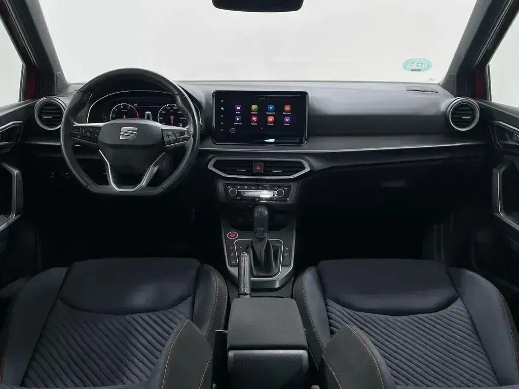 Usado Seat Arona FR 150 CV (110 kW) 2024 Rojo SUV