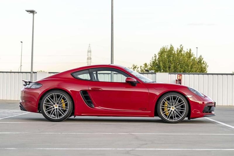 Usado Porsche Cayman GTS 366 CV (269 kW) 2018 Rojo Coupe
