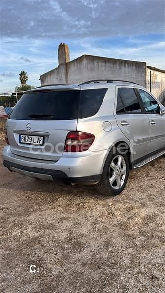 Usado Mercedes ML280 190 CV (139 kW) 2007 Gris / plata SUV