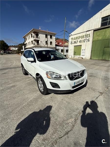 Usado Volvo XC60 Kinetic 175 CV (128 kW) 2010 Blanco SUV