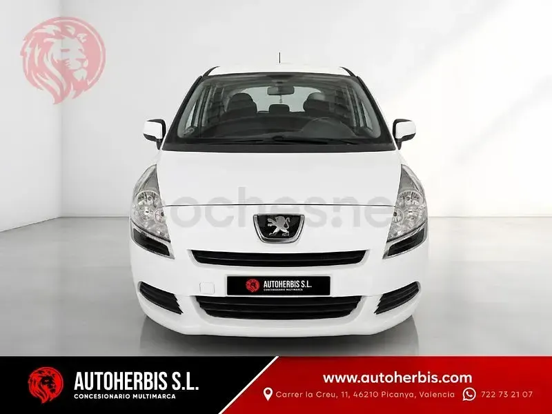 Używany Peugeot 5008 Access 115 KM (84 kW) 2013 Biały Minivan
