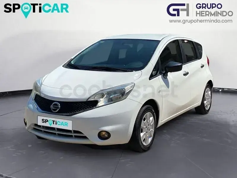 Usado Nissan Note Acenta 80 CV (58 kW) 2016 Blanco Utilitario