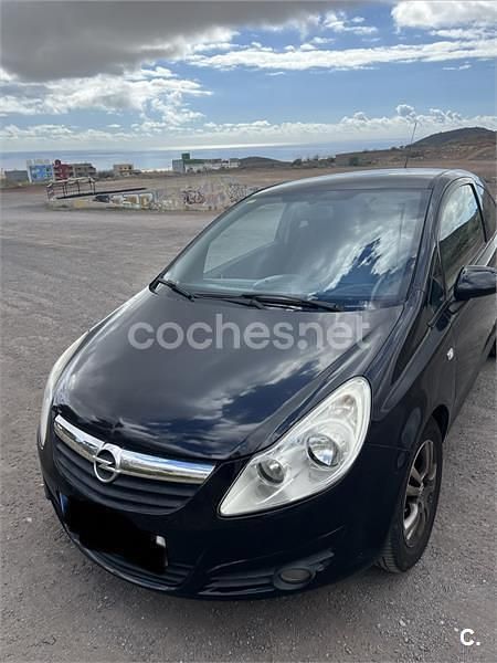Usado Opel Corsa 85 CV (62 kW) 2011 Negro Berlina