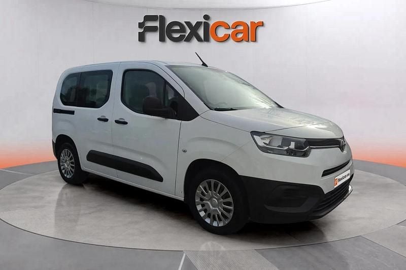 Blanco Usado 2021 Toyota Proace Verso Active Familiar | 16.990 € (Super precio) - Imagen 1/4
