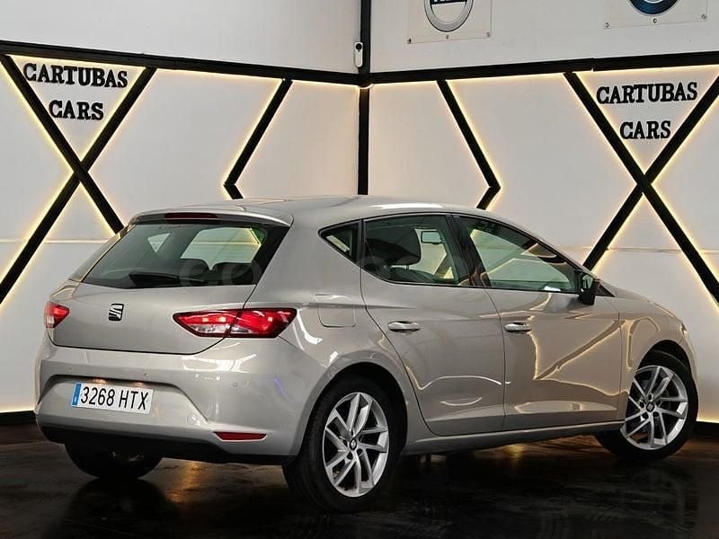Usado Seat Leon I-Tech 105 CV (77 kW) 2014 Beige Berlina