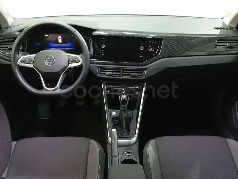 Usado VW Taigo 115 CV (84 kW) 2025 Gris / plata SUV