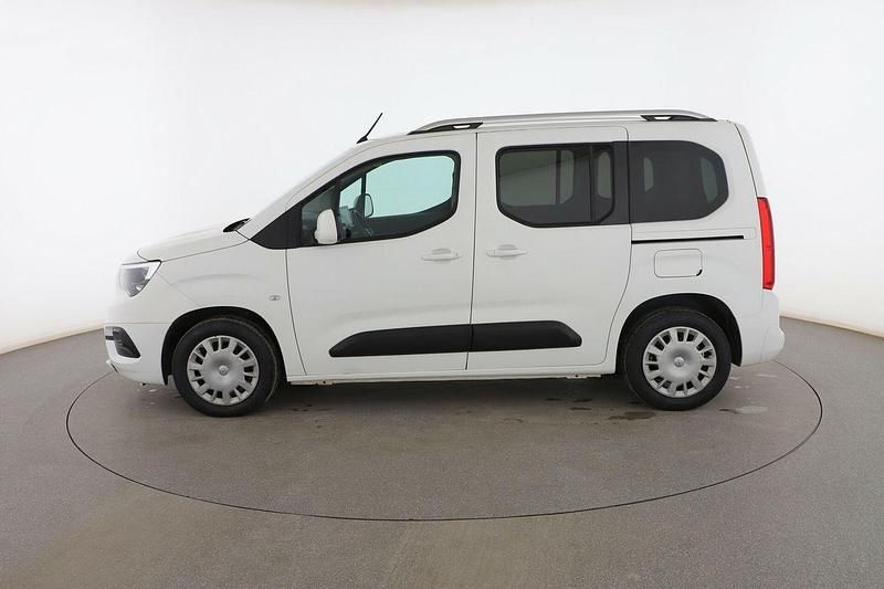 Usado Opel Combo Selective 102 CV (75 kW) 2020 Blanco Monovolumen