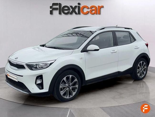Usado Kia Stonic 100 CV (73 kW) 2019 Blanco SUV
