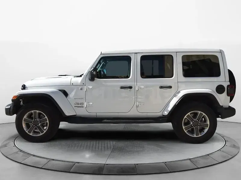 Usado Jeep Wrangler Sahara 270 CV (198 kW) 2020 Blanco SUV