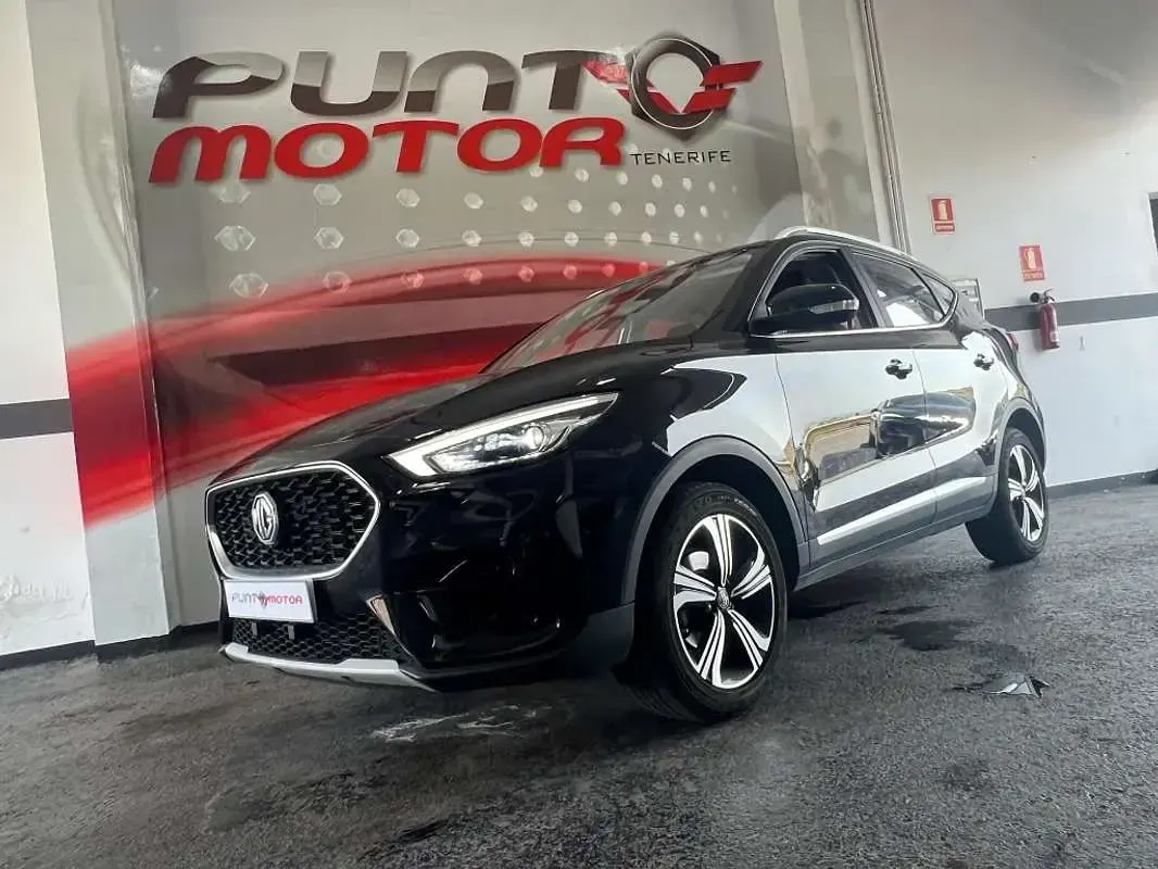 Usado MG ZS Comfort 106 CV (77 kW) 2024 Negro SUV