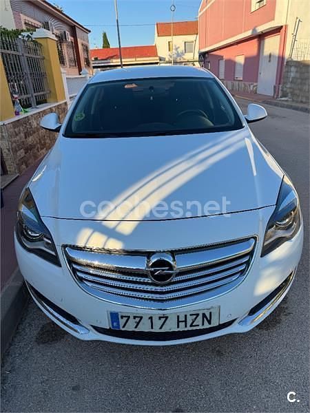 Brugt Opel Insignia Selective 140 HK (102 kW) 2014 Hvid Sedan