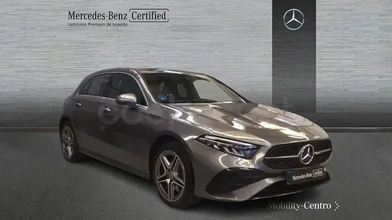 Usado Mercedes A250 218 CV (160 kW) 2024 Gris montana Berlina