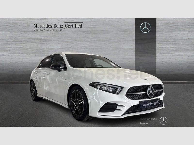 Usado Mercedes A180 116 CV (85 kW) 2020 Blanco Berlina
