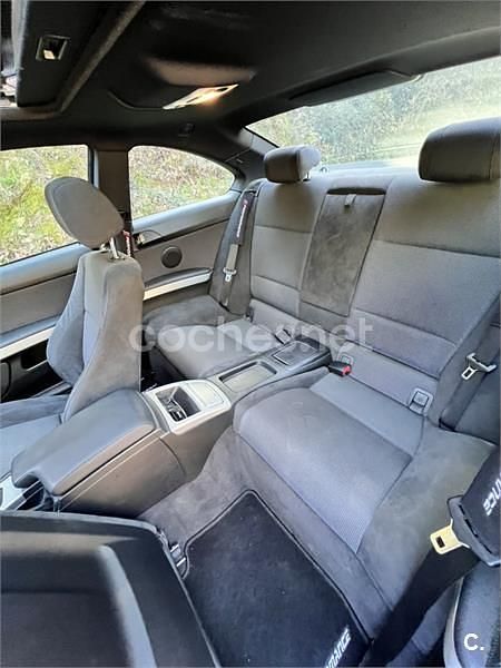 Usado BMW 320 177 CV (130 kW) 2011 Gris / plata Coupe