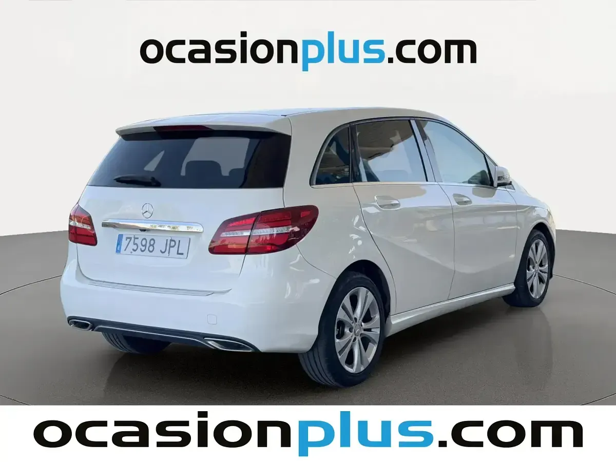 Usado Mercedes B200 136 CV (100 kW) 2016 Blanco Utilitario