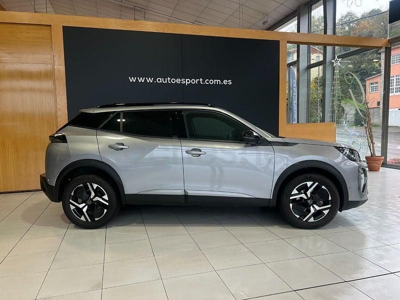 Usado Peugeot 2008 Allure 100 CV (73 kW) 2025 Gris / plata SUV