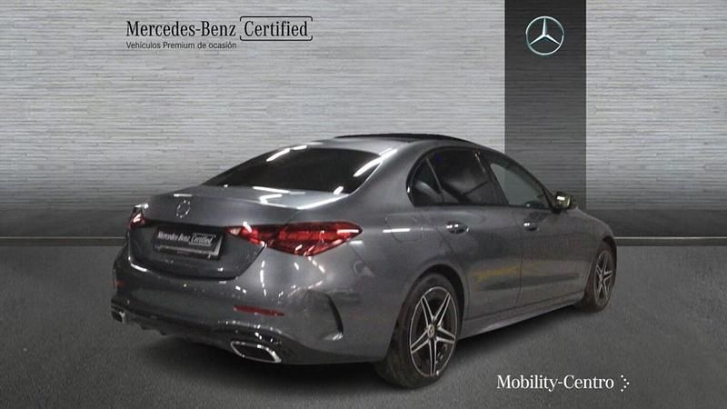 Usado Mercedes C300 197 CV (144 kW) 2024 Gris selenita Berlina