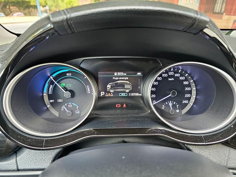 Usado Kia XCeed 141 CV (103 kW) 2021 Gris / plata SUV