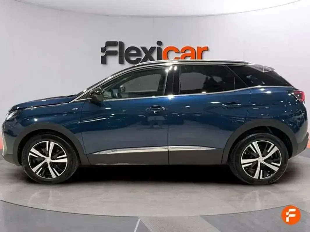 Usado Peugeot 3008 GT 131 CV (96 kW) 2022 Azul SUV