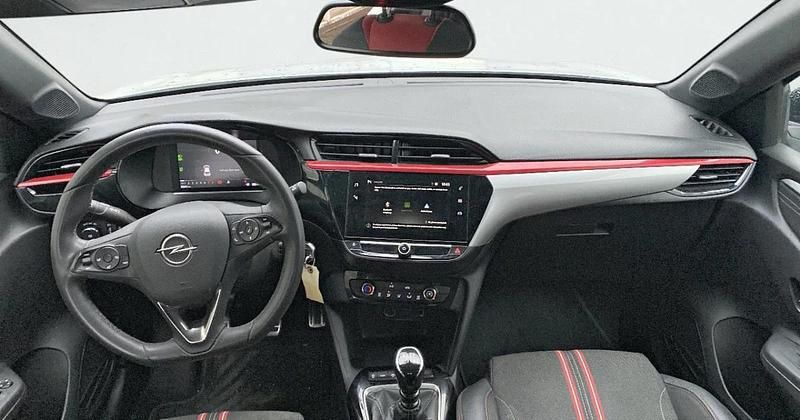 Usado Opel Corsa 100 CV (73 kW) 2023 Utilitario