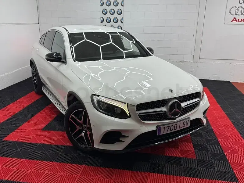 Usado Mercedes GLC250 204 CV (150 kW) 2017 Blanco Coupe