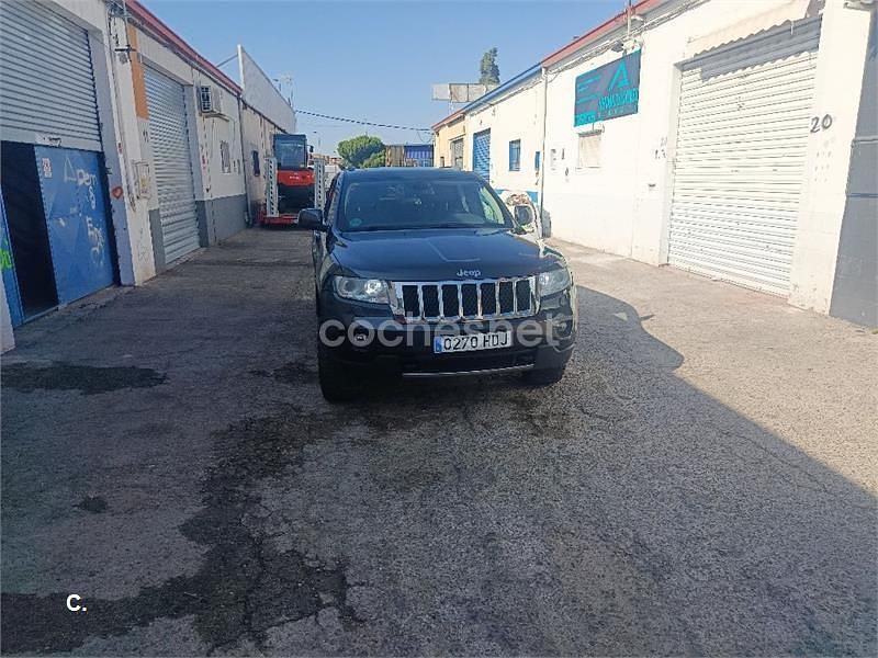 Gris / plata Usado 2011 Jeep Grand Cherokee Overland SUV | 16.500 € - Imagen 1/4