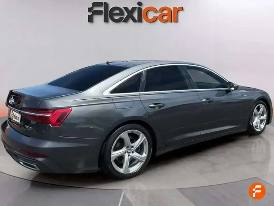 Usado Audi A6 S-Line 326 CV (239 kW) 2018 Gris Berlina