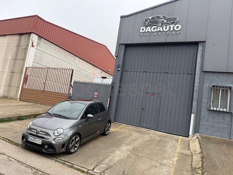 Usado Abarth 595 145 CV (106 kW) 2018 Gris / plata Berlina