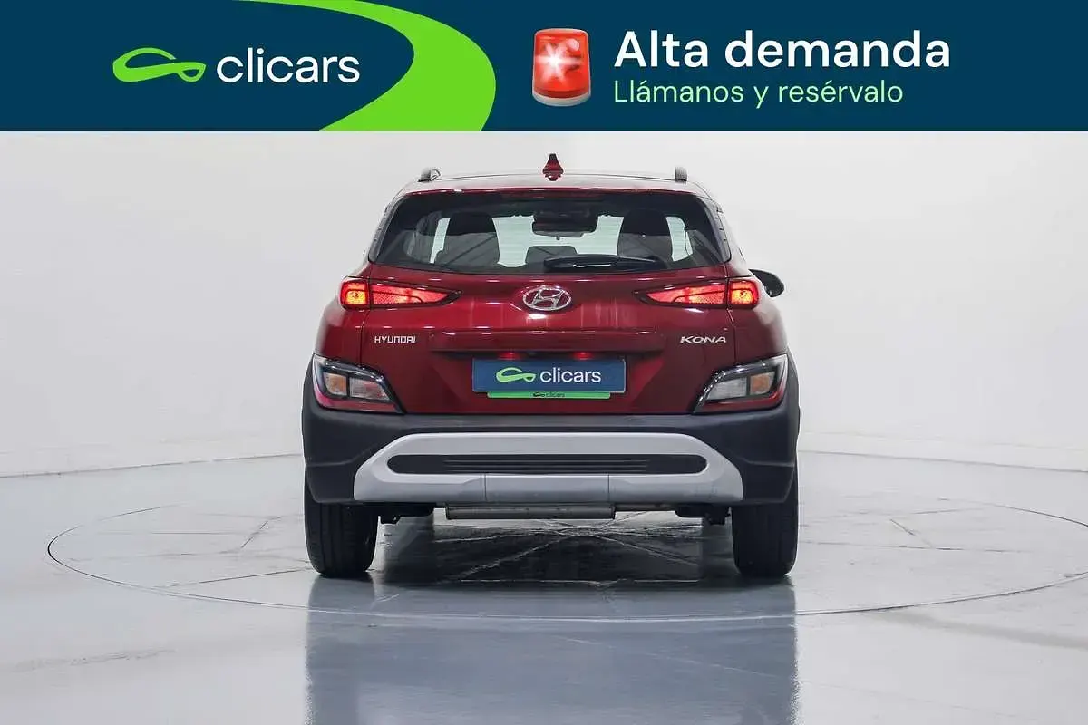 Usado Hyundai Kona 120 CV (88 kW) 2023 Rojo SUV