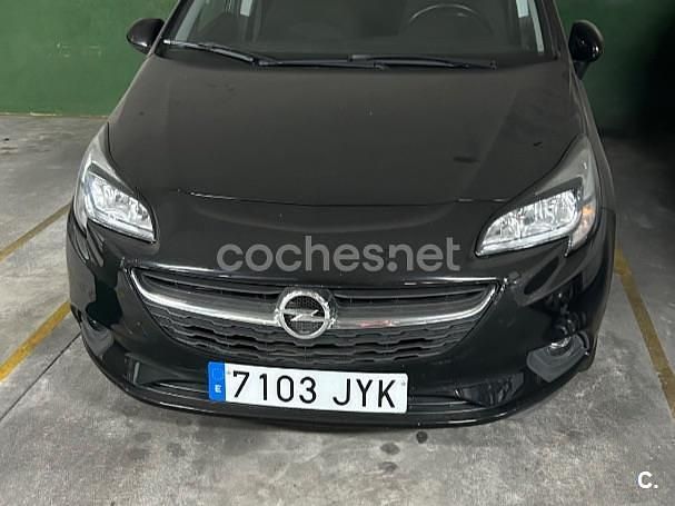 Usado Opel Corsa Selective 90 CV (66 kW) 2017 Negro Utilitario