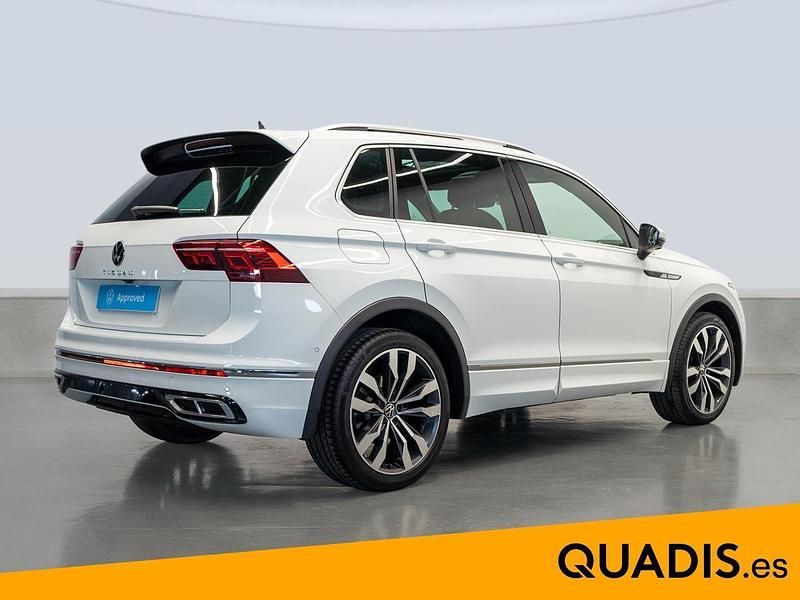Usado VW Tiguan R-line 150 CV (110 kW) 2022 Blanco SUV