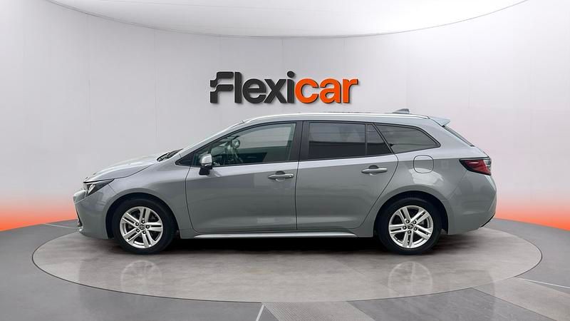 Usado Toyota Corolla Active 122 CV (89 kW) 2022 Gris Berlina