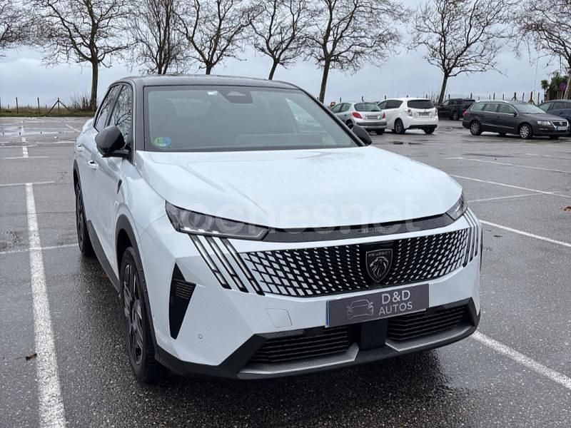 Usado Peugeot 3008 GT 136 CV (100 kW) 2024 Blanco SUV
